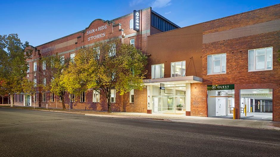 Quest Albury on Townsend Exterior