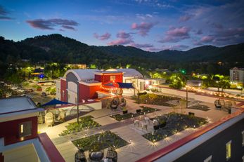 Candlewood Suites Asheville Downtown