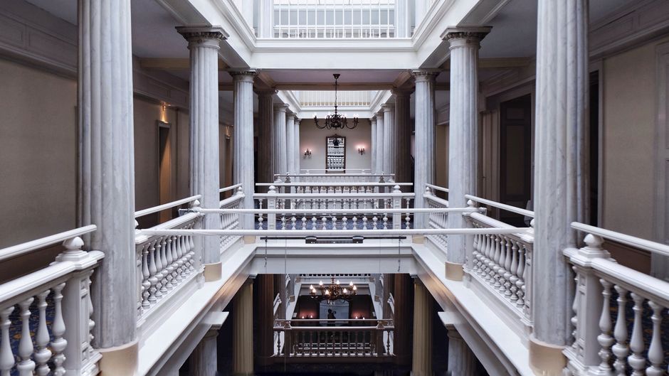 Hotel des Trois Couronnes Lobby