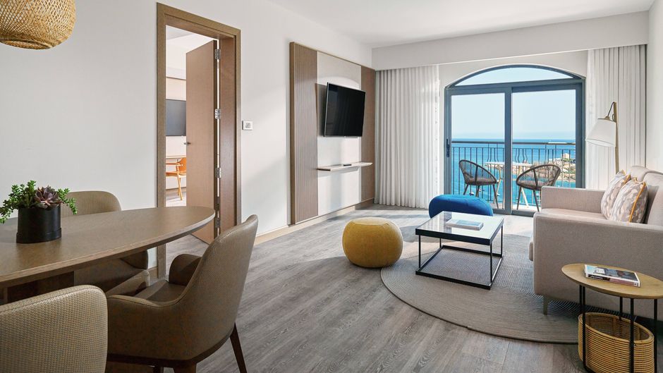 Marriott Malta Hotel and Spa Suite