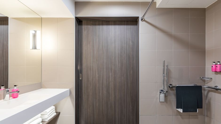 Moxy Berlin Airport Room