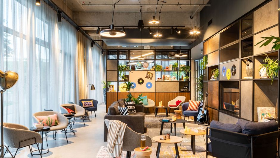 Moxy Berlin Airport Exterior