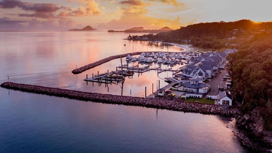 Anchorage Port Stephens Exterior