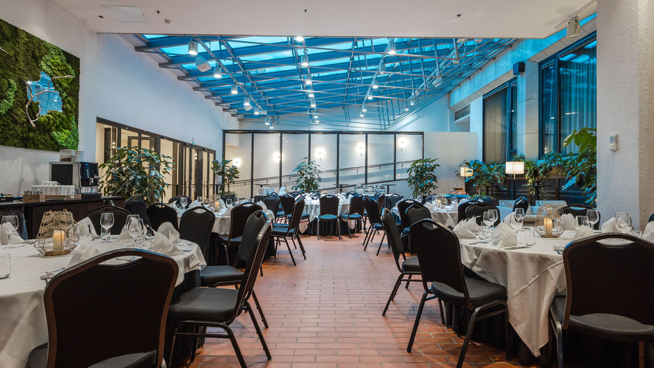 Crowne Plaza Helsinki-Hesperia Ballroom