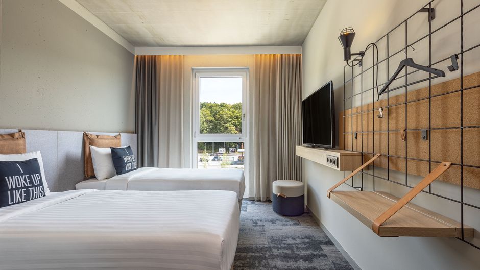 Moxy Simmern Room