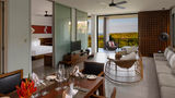 <b>InterContinental Fiji Golf Resort & Spa Suite</b>. Virtual Tours powered by <a href="https://www.leonardoworldwide.com/" title="Leonardo Worldwide" target="_blank">Leonardo</a>.