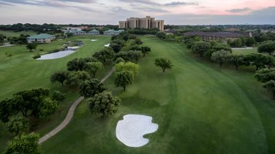 The Ritz-Carlton Dallas, Las Colinas