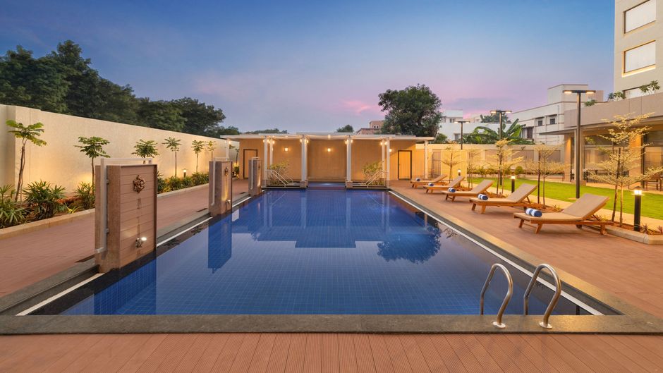Courtyard by Marriott Tiruchirappalli Pool
