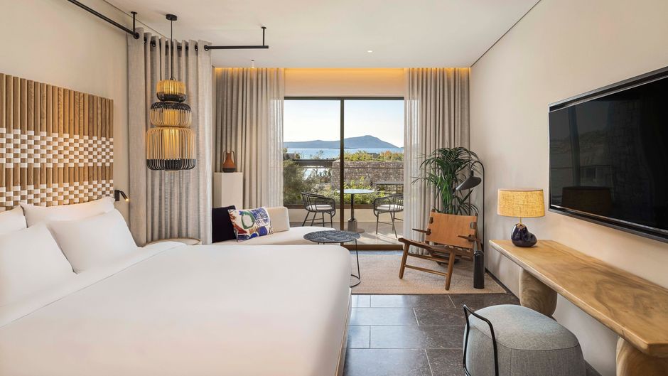 W Costa Navarino Room