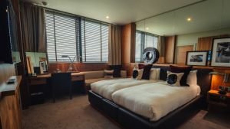 Aviator Hampshire Room