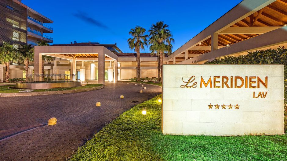 Le Meridien Lav, Split Exterior