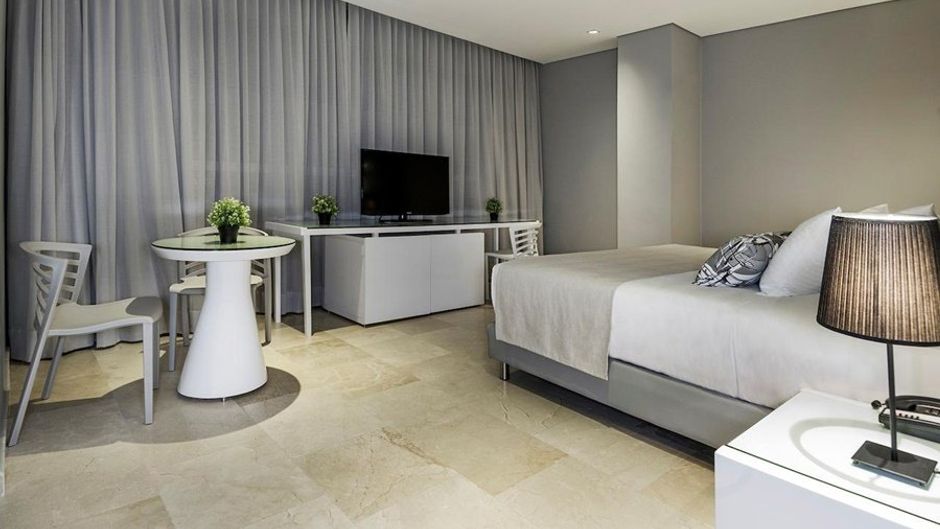 OZ Hotel Room