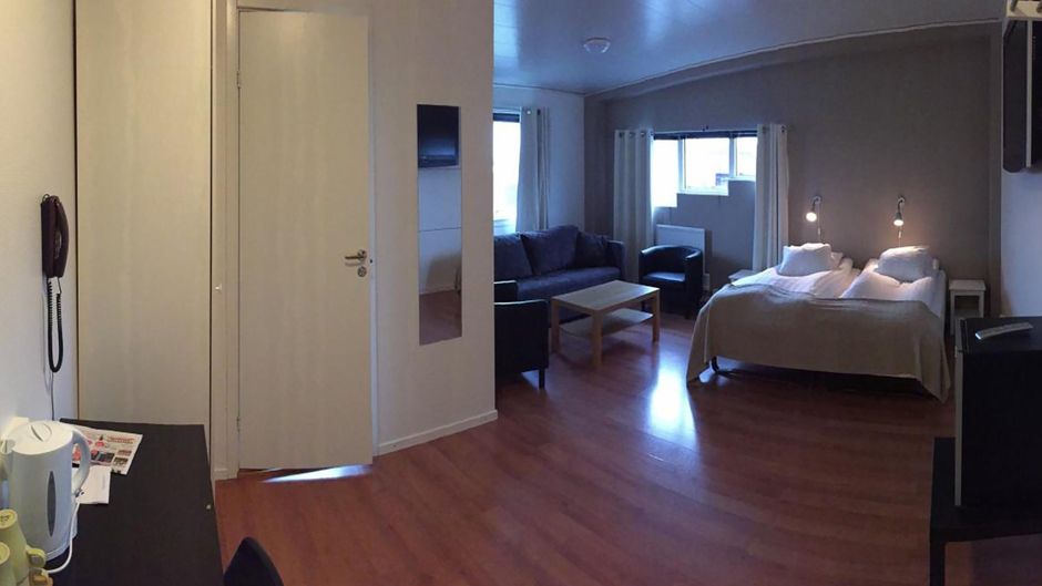 Hotel E10 Room