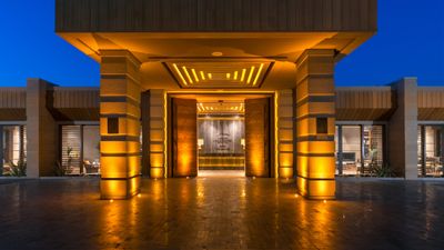 Caresse, a Luxury Collection Resort/Spa