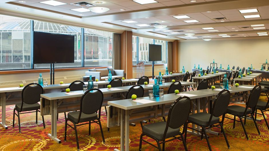 Calgary Marriott Downtown Hotel Meeting