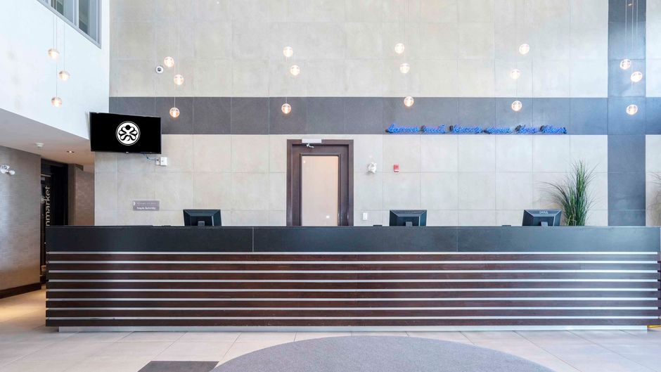 Sandman Signature Hotel & Suites Lobby