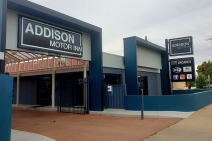 Addison Motor Inn