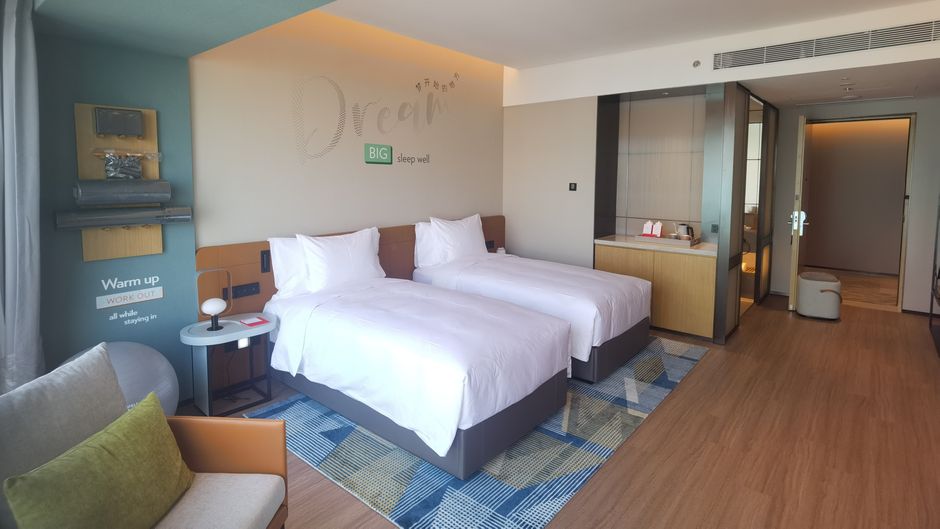 EVEN Grand Canal Room