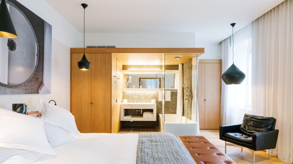 B2 Boutique Hotel & Spa Suite