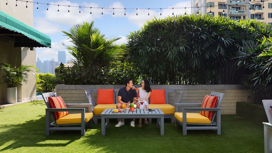 Marriott Exec Apartments Sukhumvit Park Pool