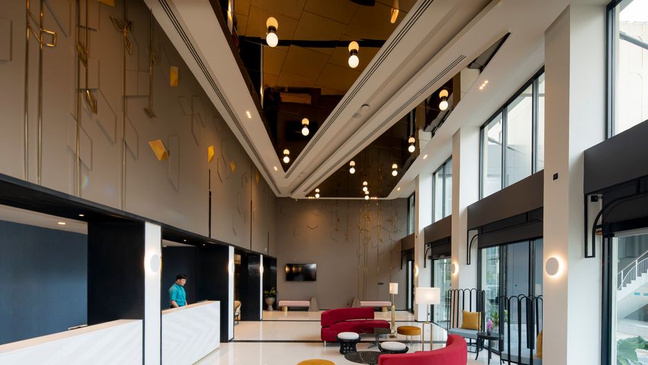 Centra by Centara Phra Nakhon Lobby