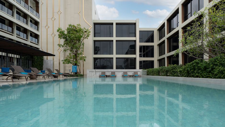Centra by Centara Phra Nakhon Pool