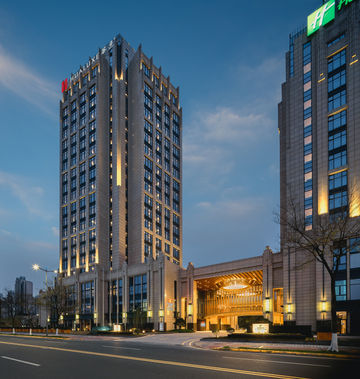 HUALUXE Kunshan Huaqiao
