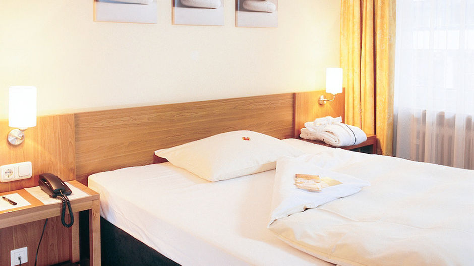 Styles Hotel Unterfohring Room