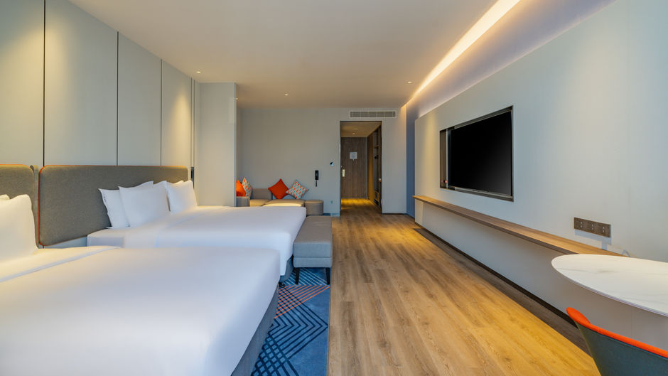 Holiday Inn Express Luzhi Room