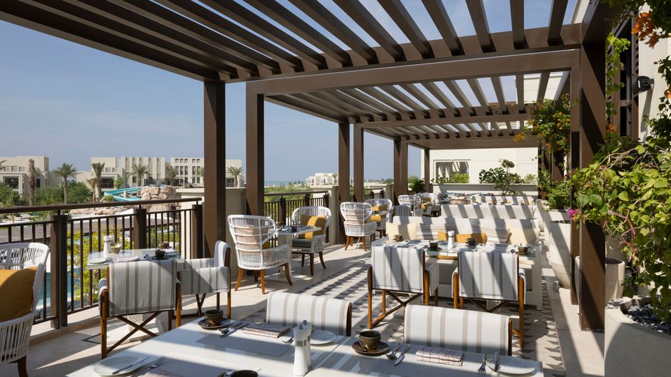 Jumeirah Gulf of Bahrain Resort & Spa Restaurant