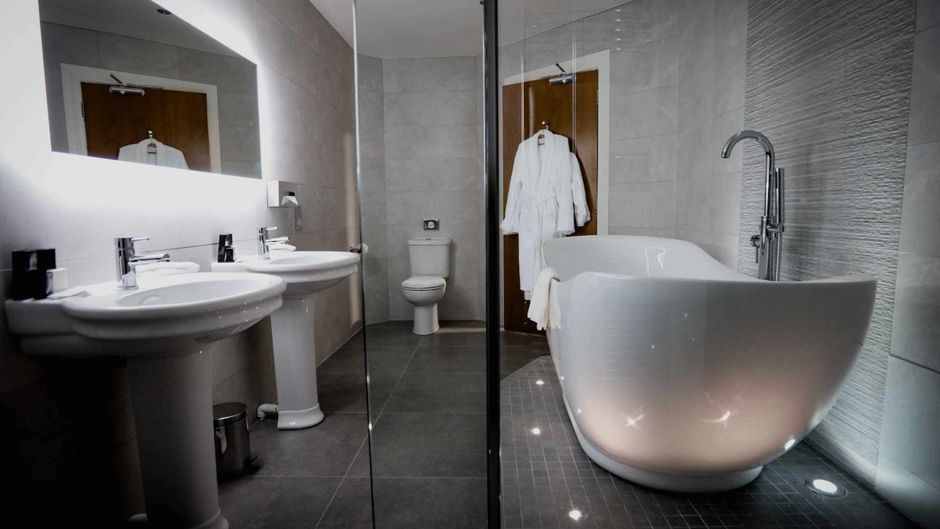 Claregalway Hotel Room