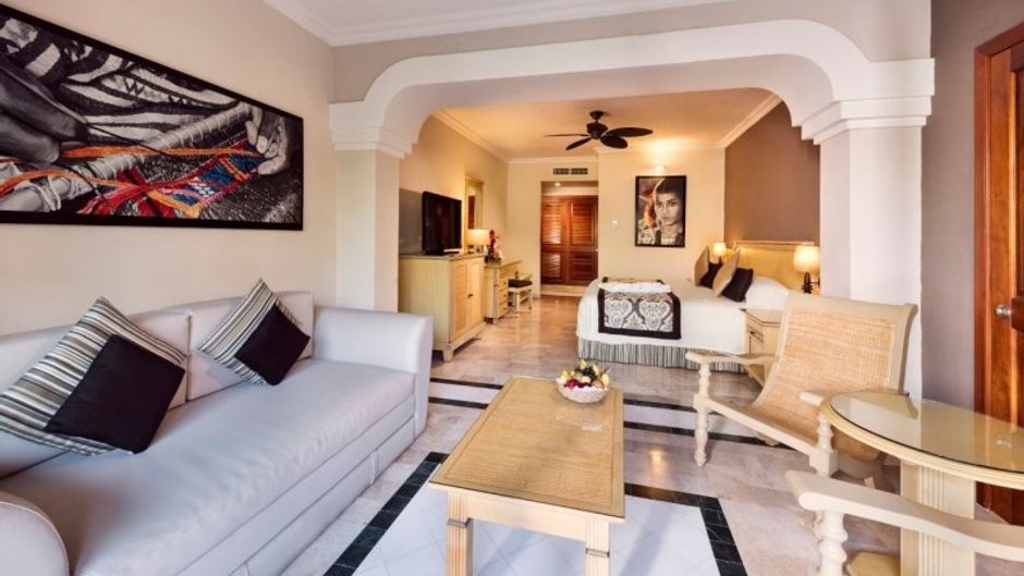 Grand Palladium Kantenah Resort & Spa Suite