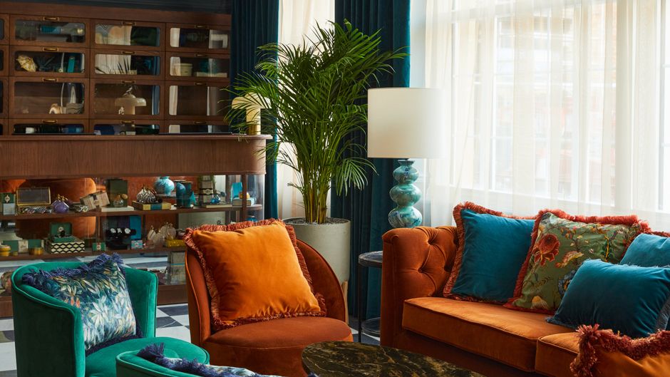 Hotel Indigo Exeter Lobby