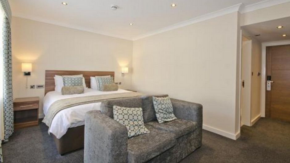 The Kinmel & Kinspa Room