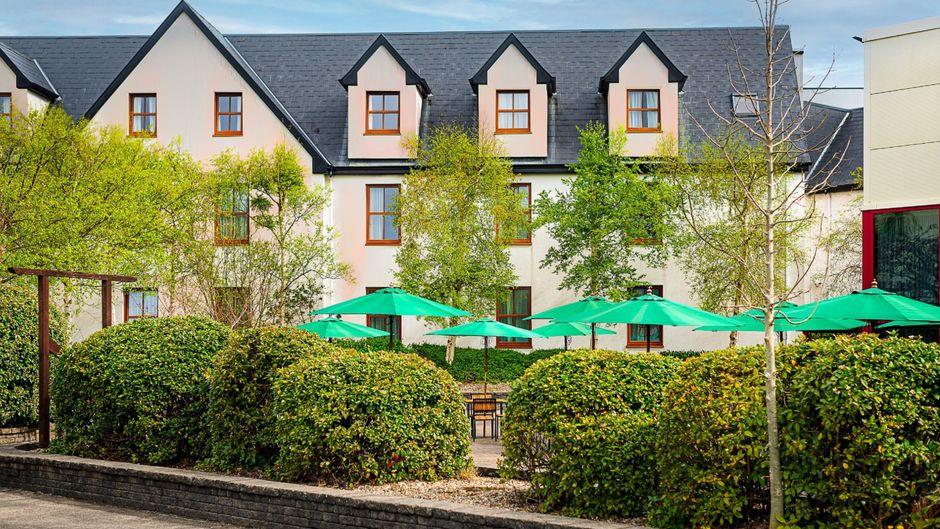 GN Hotel Ballina Exterior