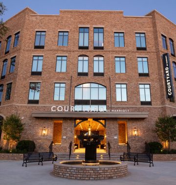 Courtyard Thomasville Downtown