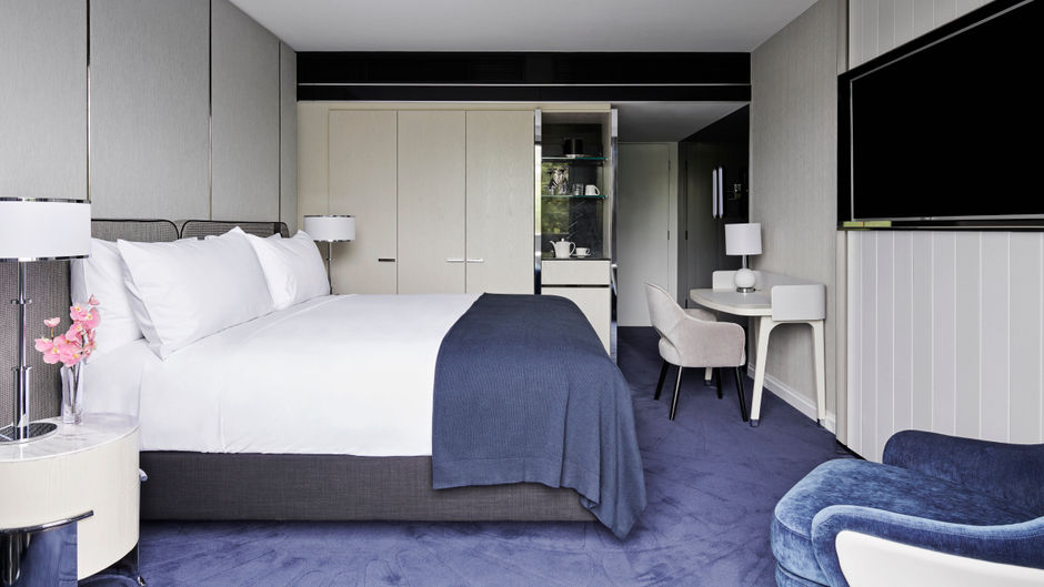 Royce Hotel Room