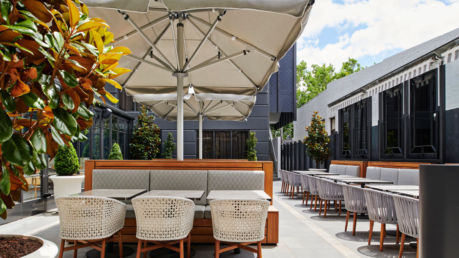 Royce Hotel Restaurant