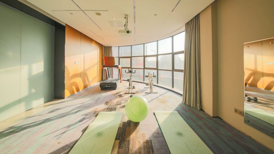 Holiday Inn Express Shaoxing Paojiang Health Club