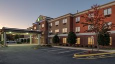 Holiday Inn Express Thornburg
