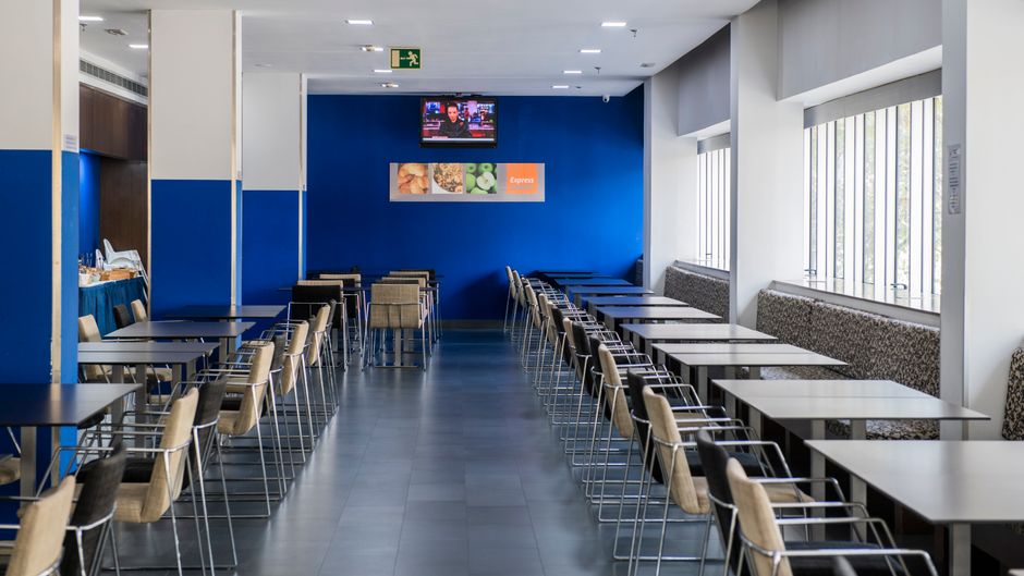 Holiday Inn Express Barcelona City Restaurant