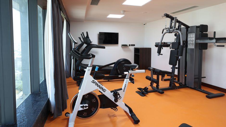 Holiday Inn Express & Suites Gopalpura Health Club