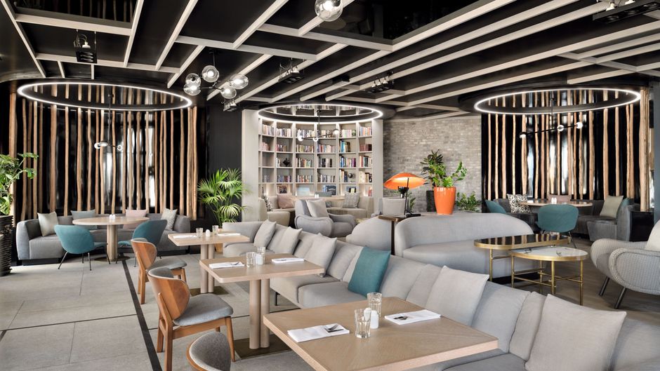 Marriott Exec Apts Manama Restaurant