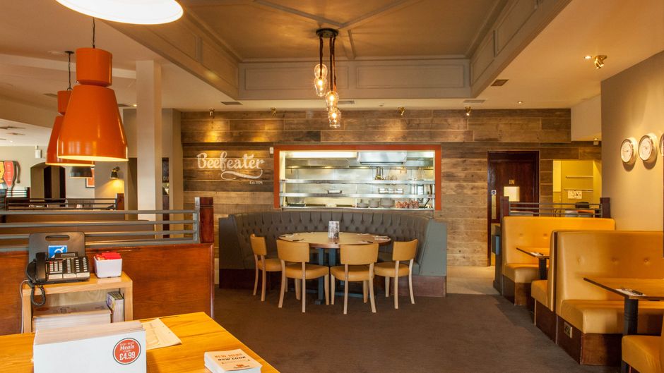 Premier Inn Liverpool North Restaurant