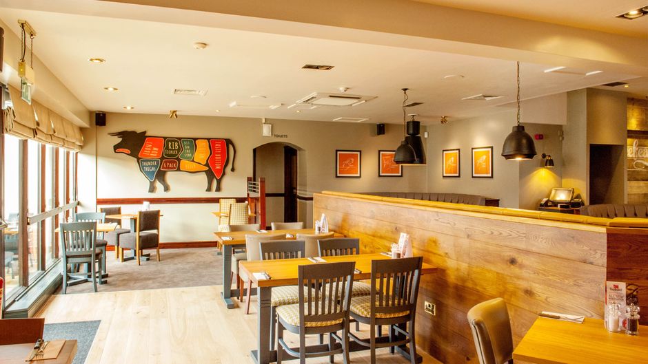 Premier Inn Liverpool North Restaurant