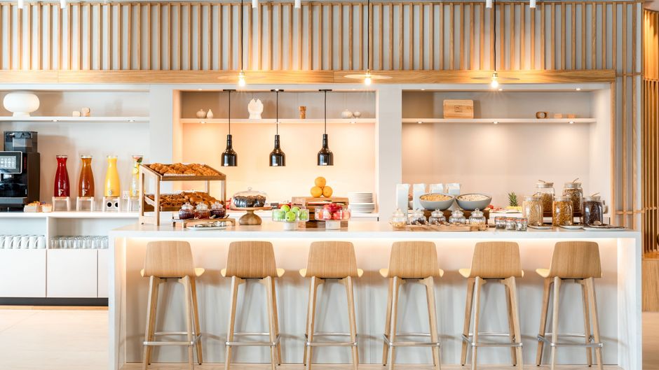 AC Hotel by Marriott Inverness Restaurant