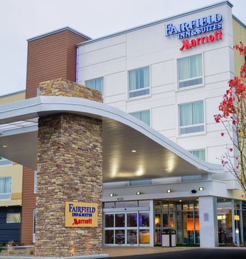 Fairfield Inn & Suites Canton South