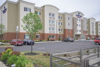 Candlewood Suites Chester Airport Area