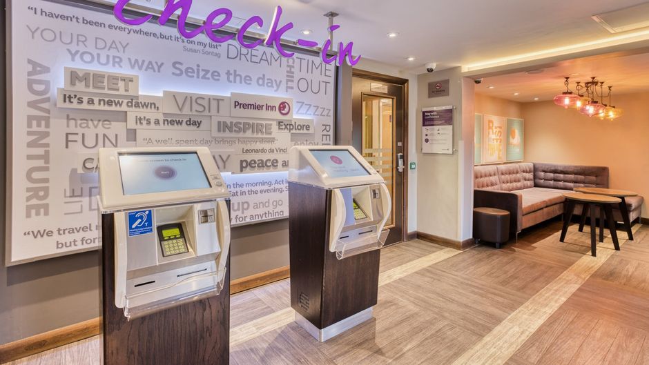 Premier Inn London Beckton Lobby