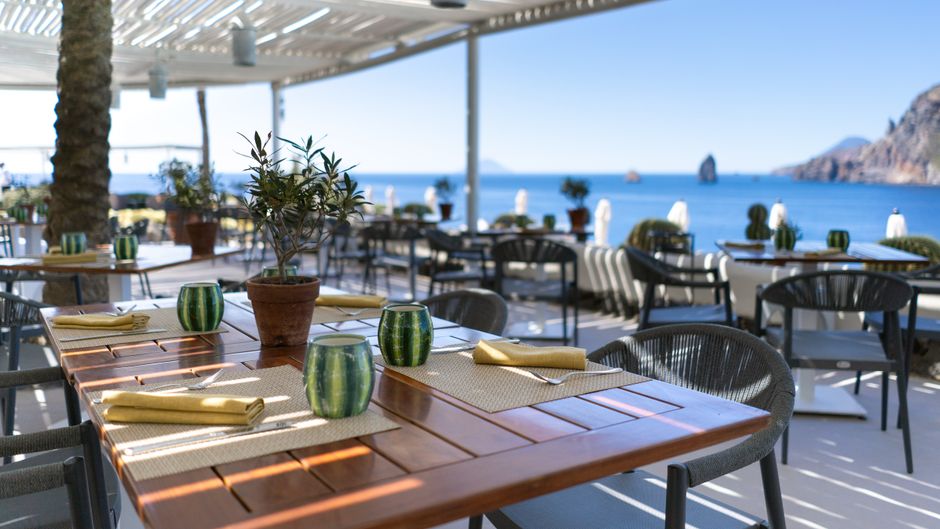 Therasia Resort Restaurant